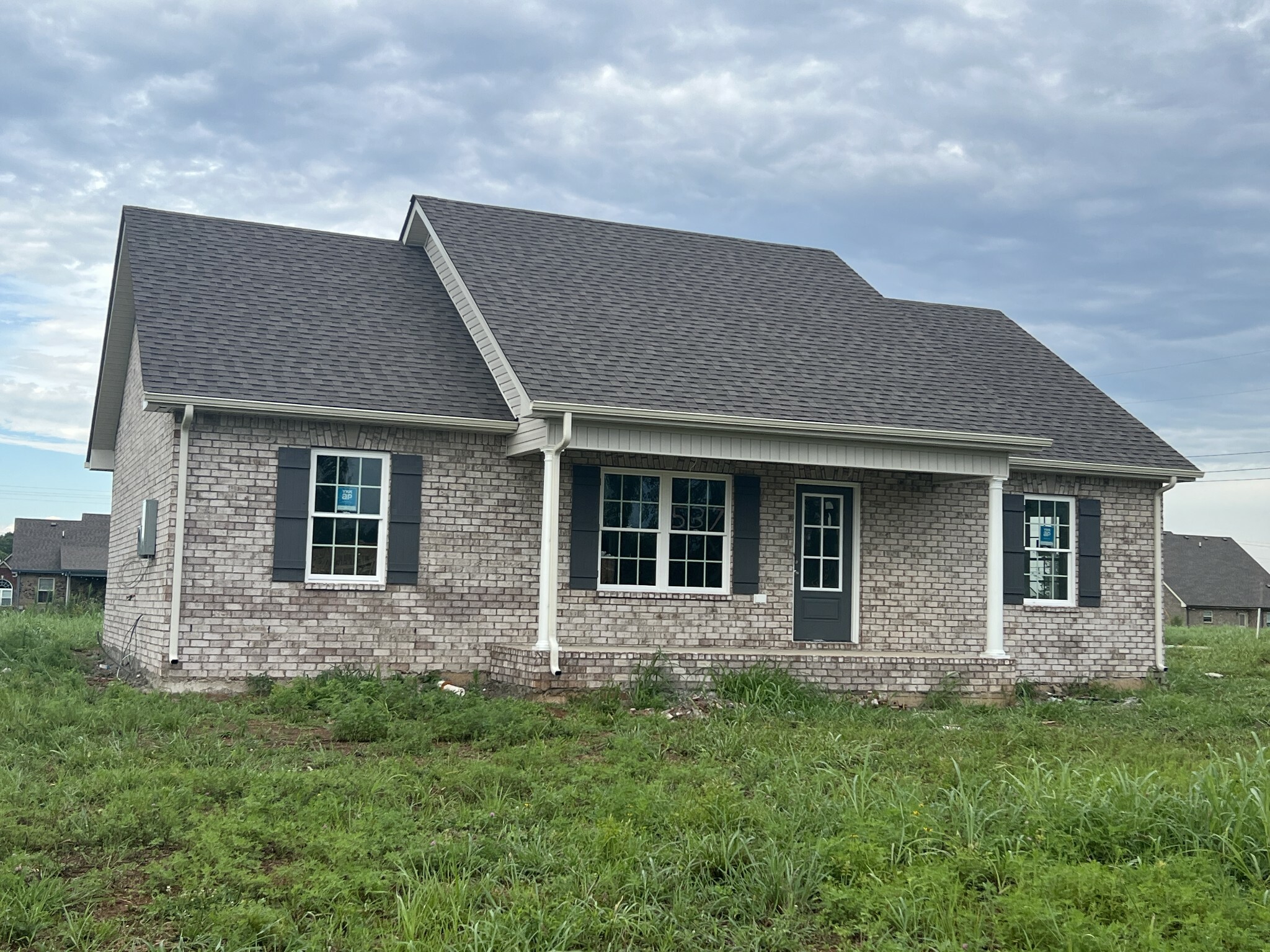 Property Photo:  2916 Acron Ct  TN 37037 