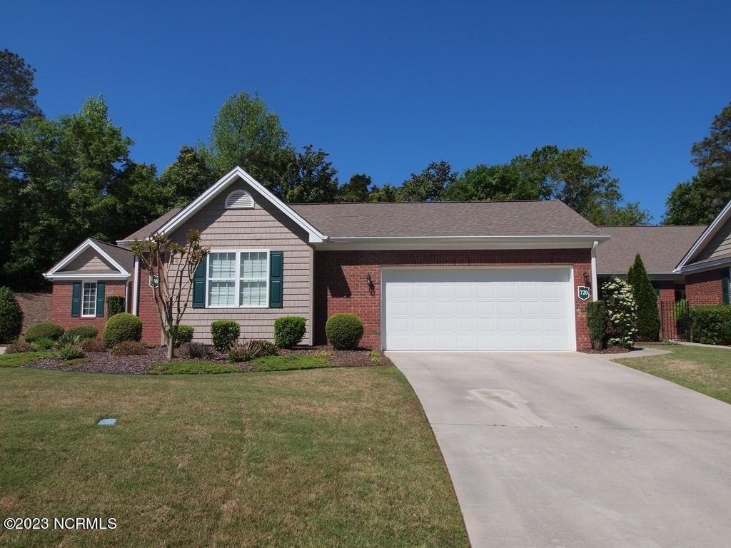 Property Photo: 720 Lighthorse Circle NC 28315