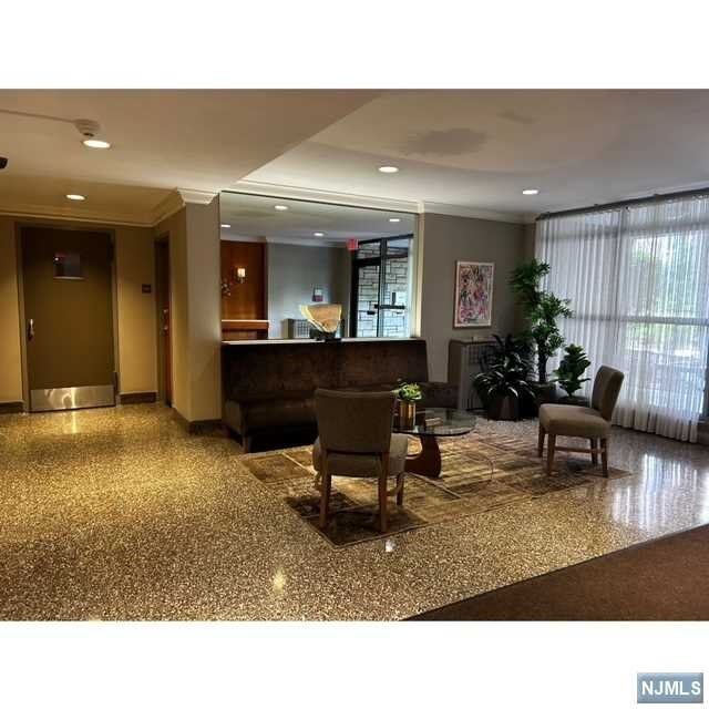 Property Photo: 208 Anderson Street S6b NJ 07601
