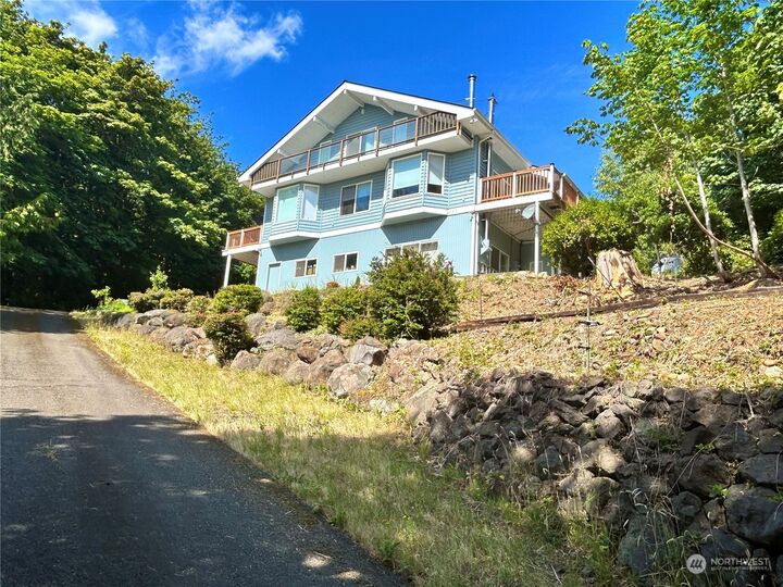 House for sale in Brinnon 60 Cedar Place, Brinnon, WA 98320