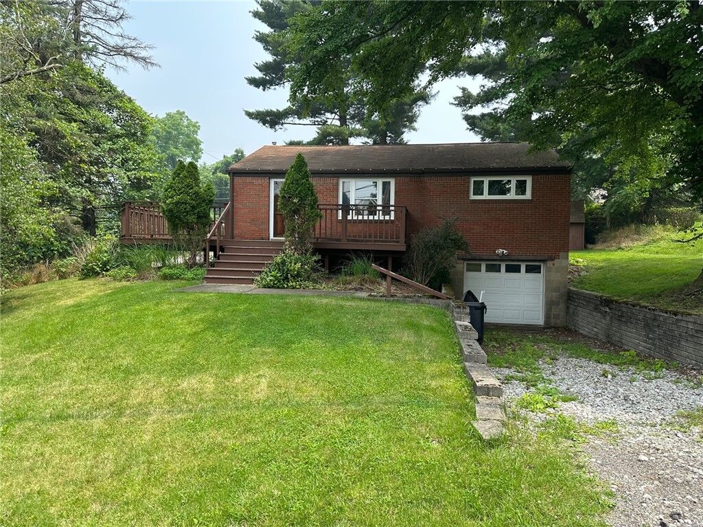 Property Photo:  103 Elwyn Avenue  PA 15234 