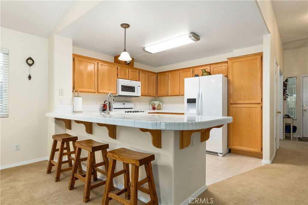 Property Photo:  917 Turtle Creek Road  CA 93446 