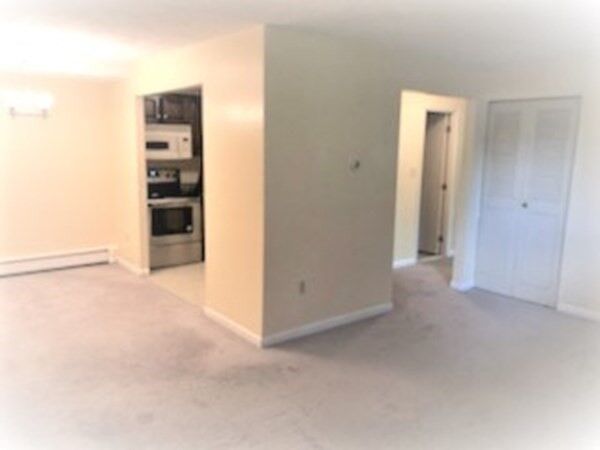 Property Photo: 295 Main Street 5 MA 01867