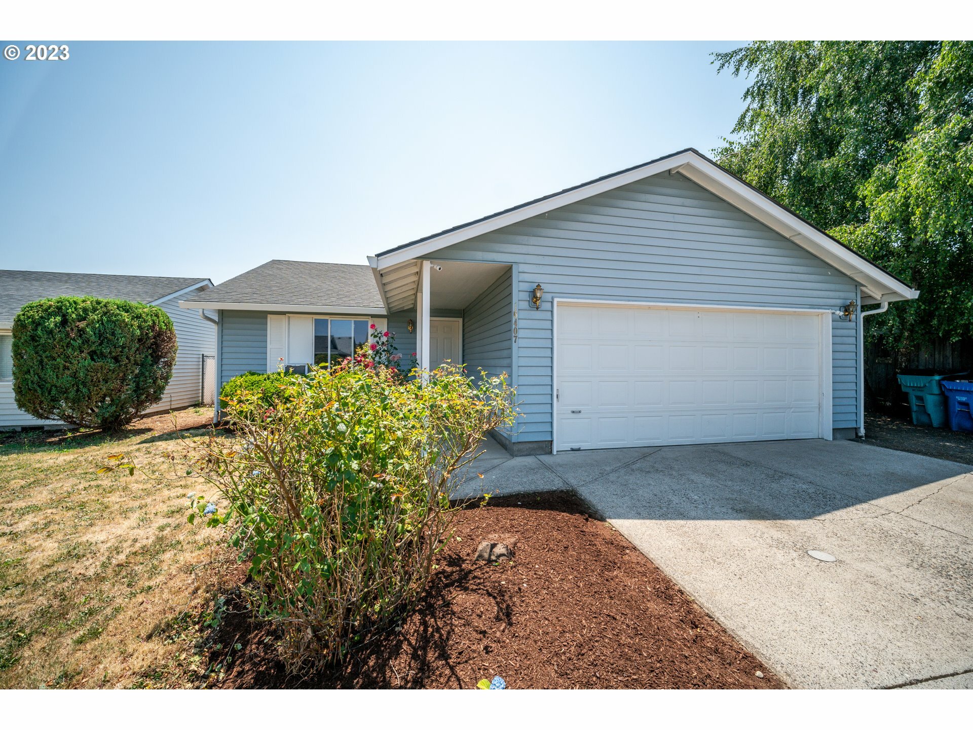 Property Photo:  16407 NE 22nd St  WA 98684 