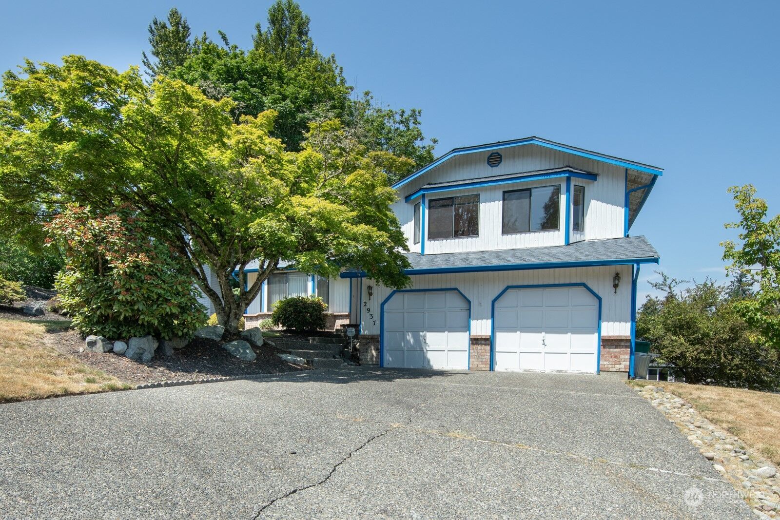 House for sale in Brier 2937 243rd Place SW, Brier, WA 98036