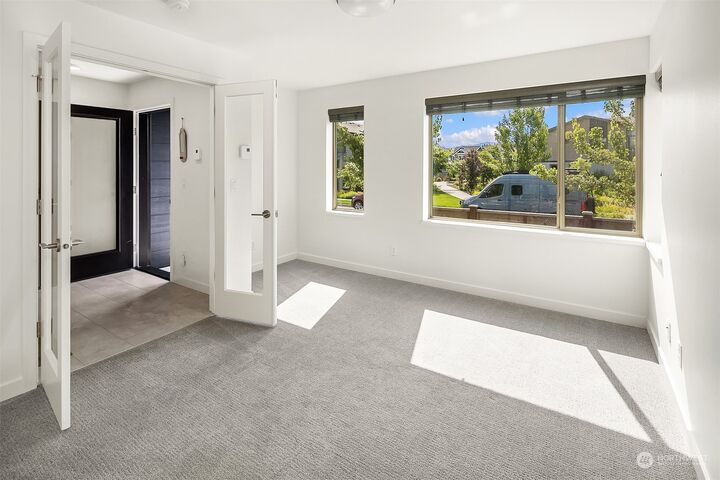 Property Photo: 32787 Madrona Avenue WA 98010