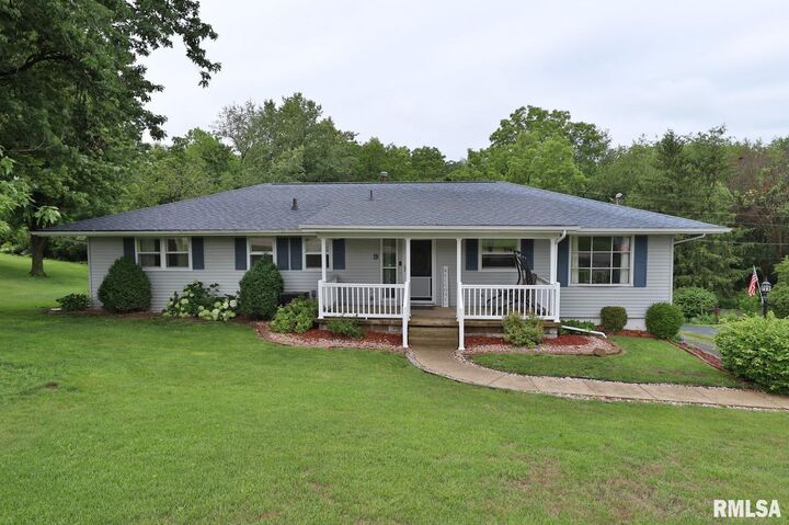 9 Marlee Drive  Canton IL 61520 photo