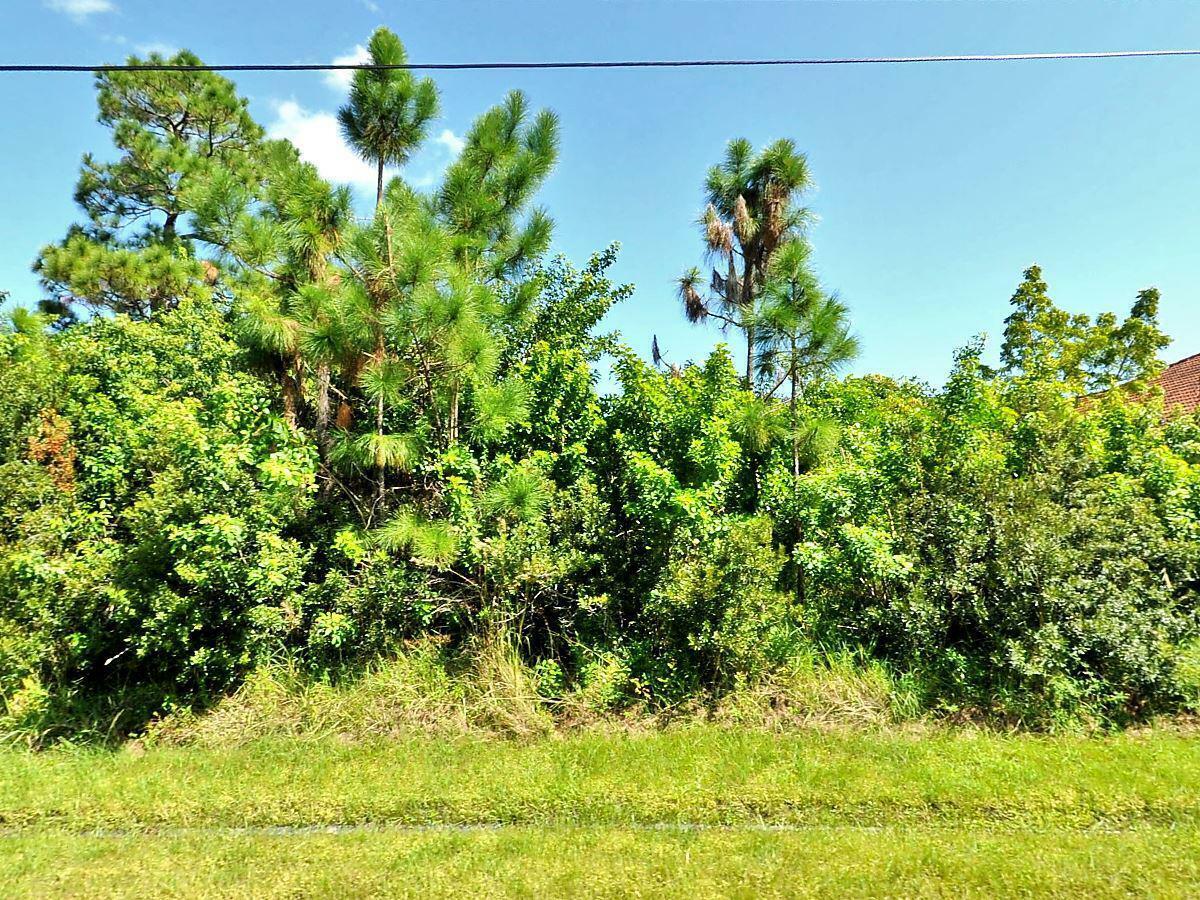 Property Photo:  5477 NW Arbutus Lane  FL 34986 