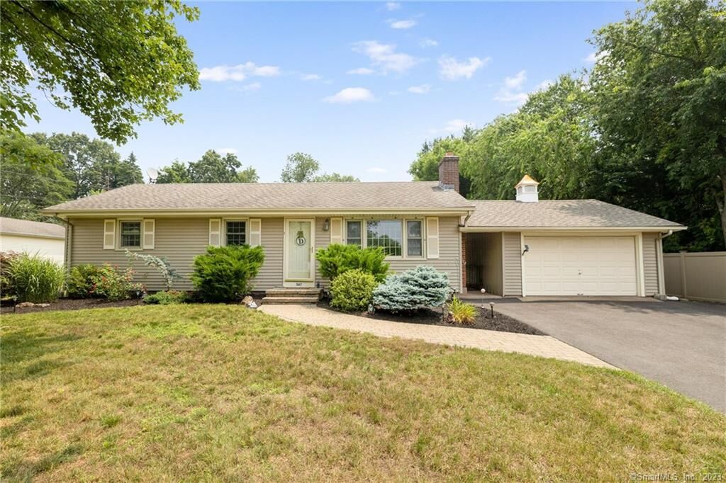 Property Photo: 367 Benedict Drive CT 06074