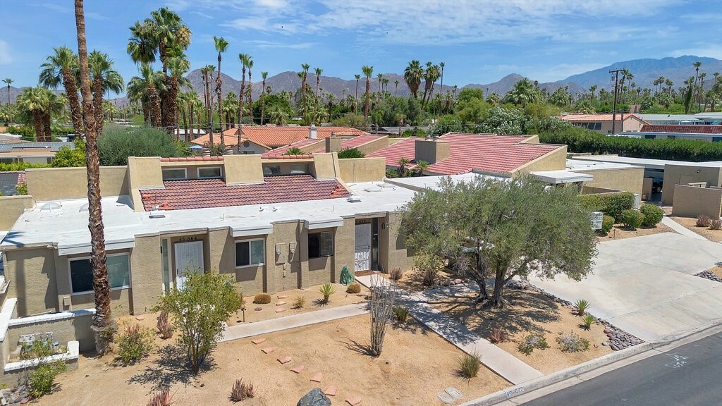 Property Photo: 45672 Ocotillo Drive CA 92260