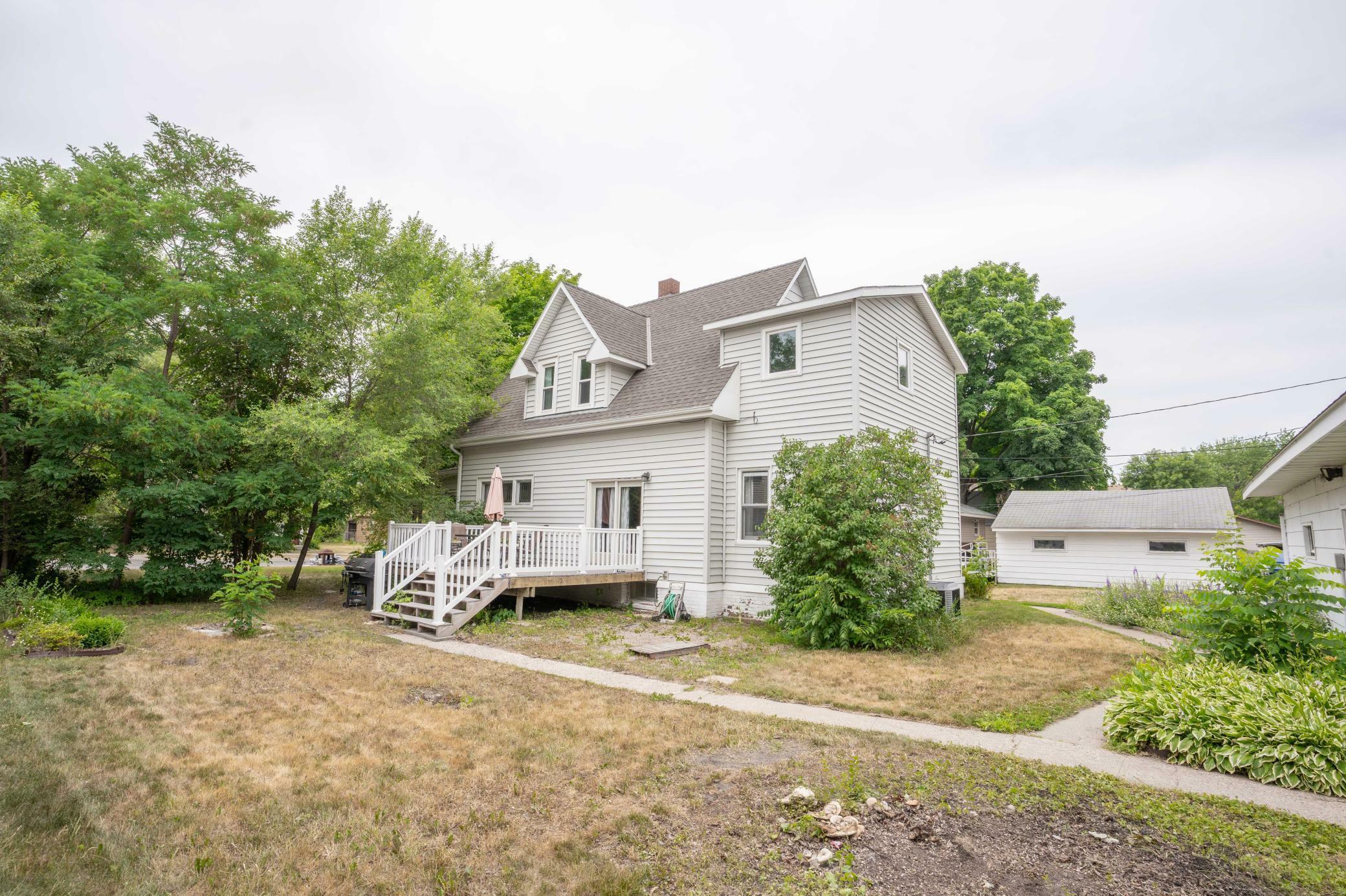 Property Photo:  608 12th Avenue N  MN 56303 