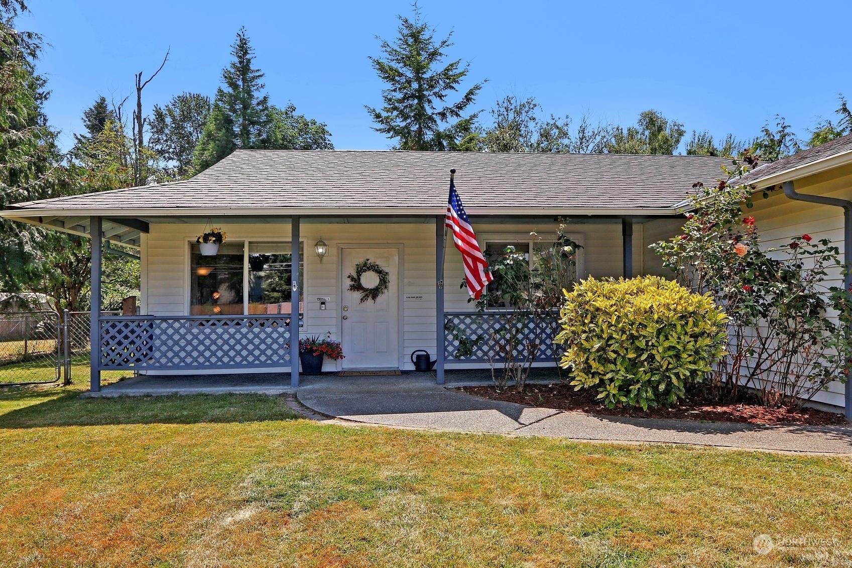 Property Photo:  8922 Corbin Drive  WA 98204 