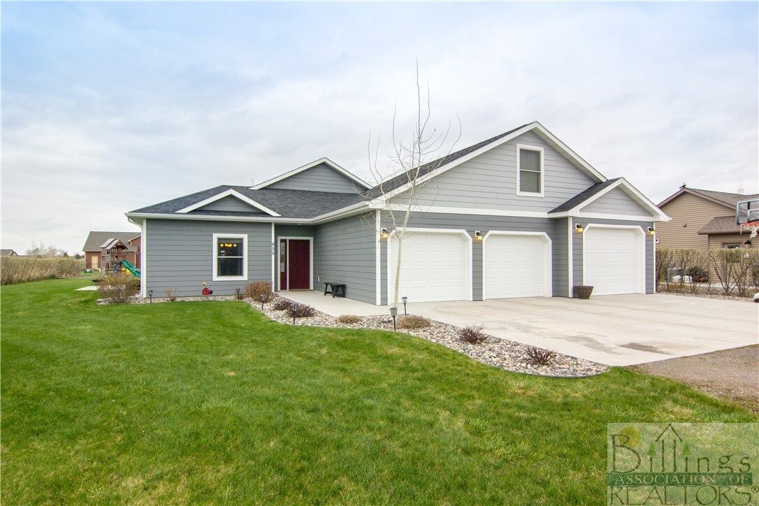 Property Photo:  655 Kenya Street  MT 59106 