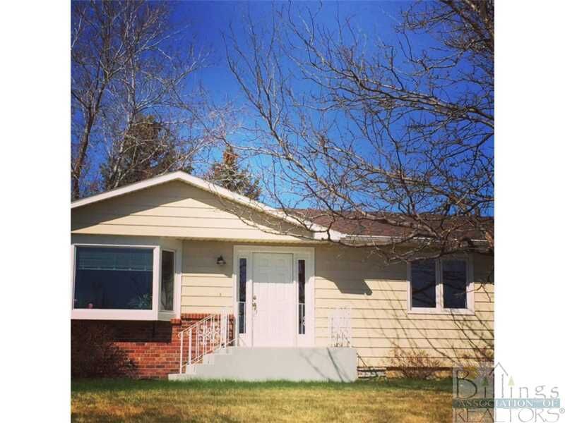 Property Photo:  2012 Constellation  MT 59105 