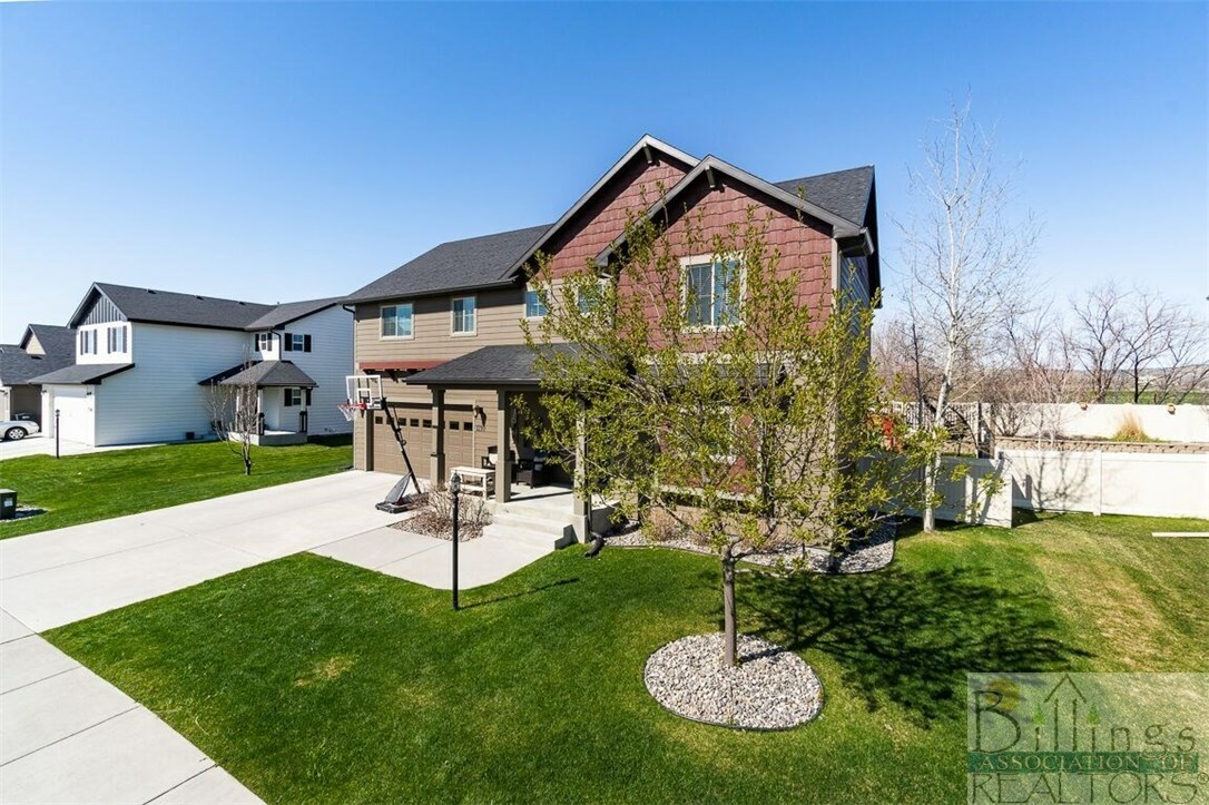 Property Photo: 1210 Blackberry Way MT 59106