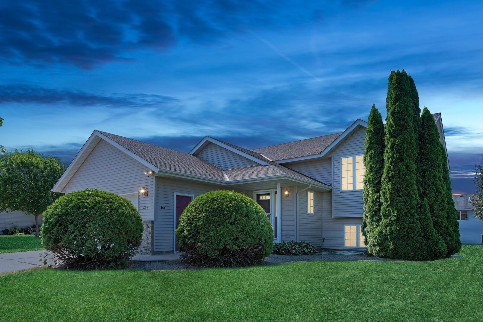 Property Photo:  855 Lee Street NE  MN 55060 