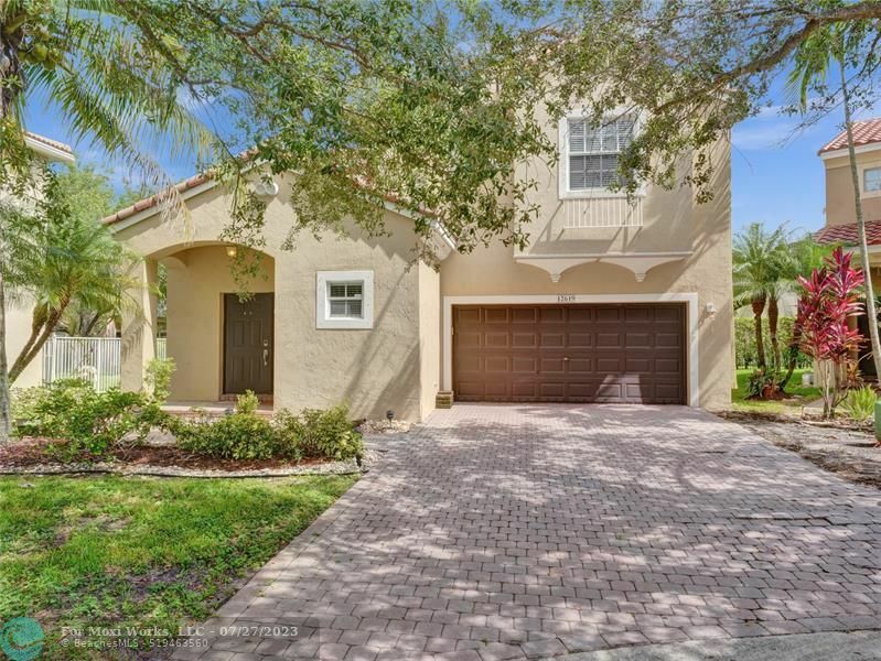 Property Photo:  12619 NW 6th Ct  FL 33071 