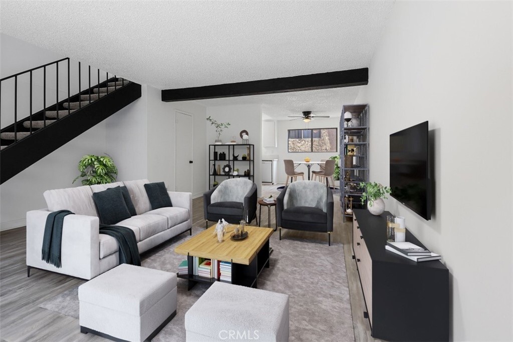 Property Photo:  719 N Eucalyptus Avenue 20C  CA 90302 