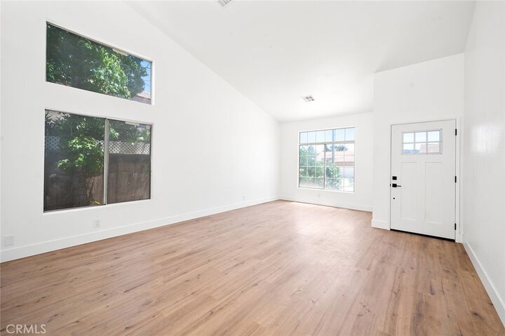 Property Photo:  2751 Edgewood Court  CA 93551 