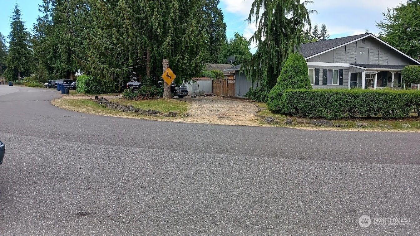 Property Photo:  4528 133rd Place NE  WA 98271 