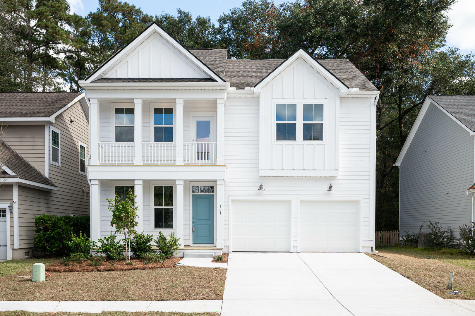 Property Photo:  107 Ashley Bluffs Road  SC 29485 