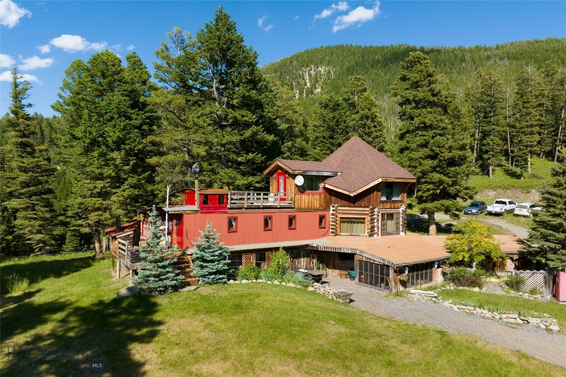 Property Photo:  84 Mountain Road  MT 59086 