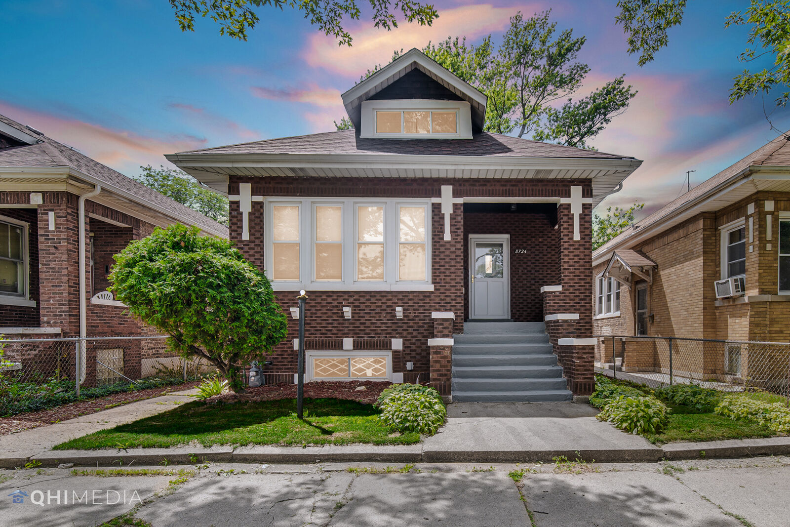 Property Photo: 8724 S Bishop Street IL 60620