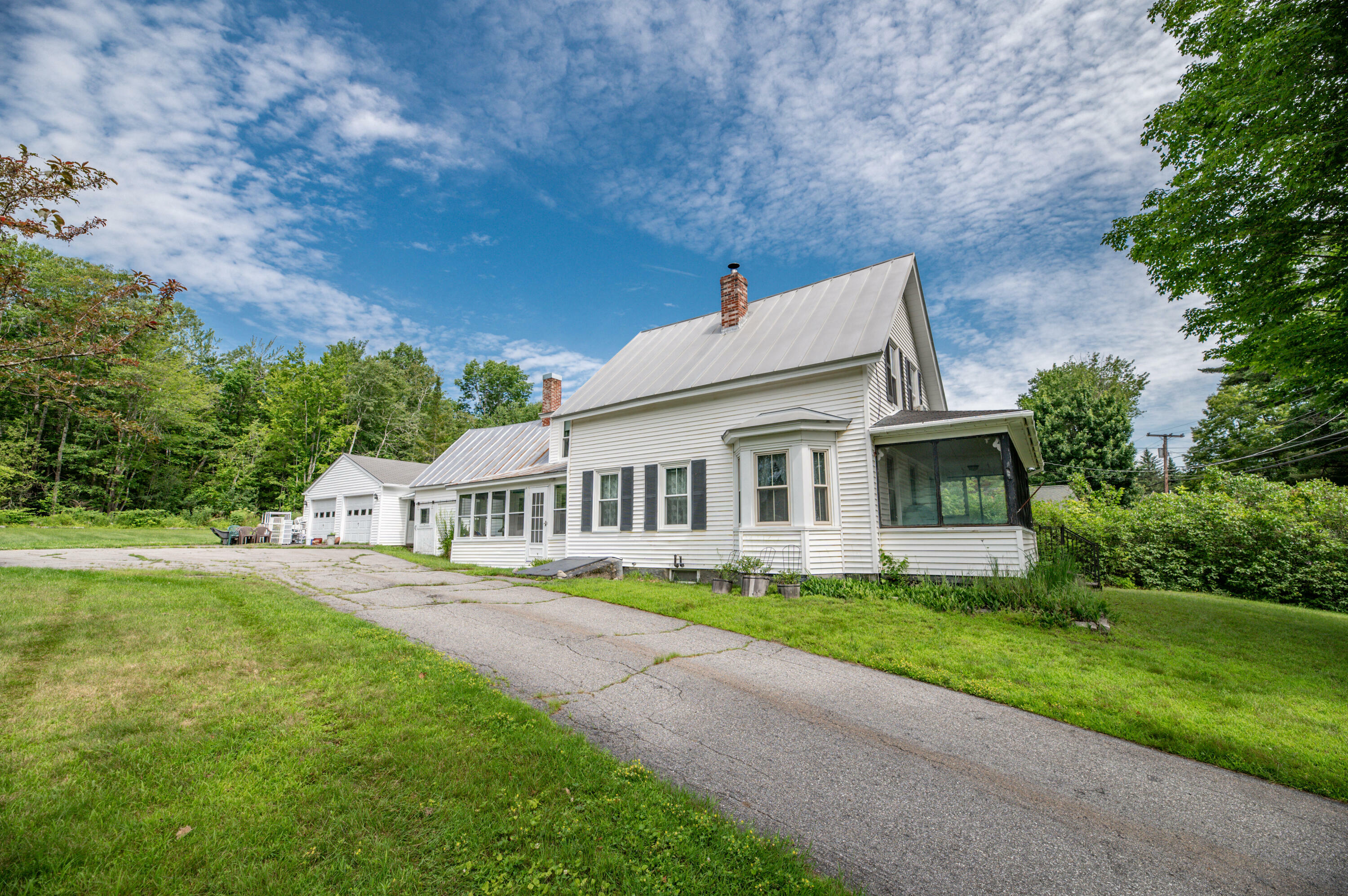 Property Photo: 72 Oak Street ME 04963