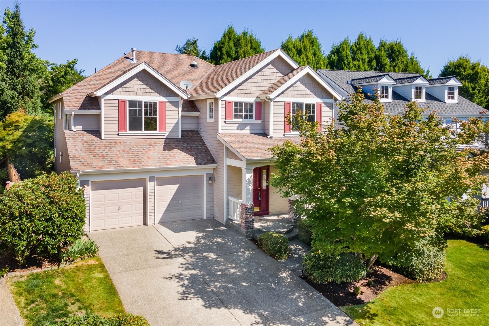 Property Photo: 20528 NE 31st Street WA 98074