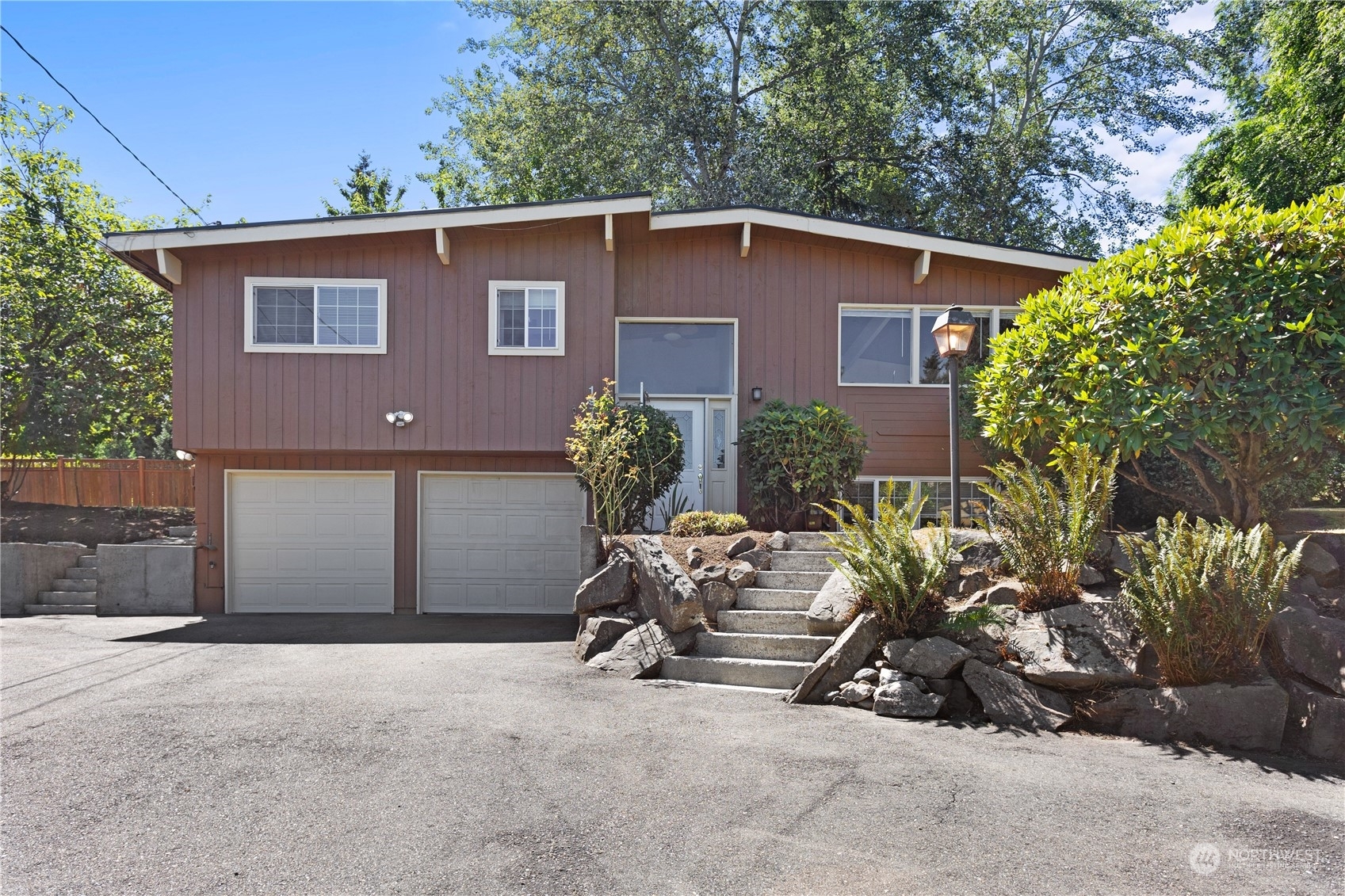 Property Photo:  19704 64th Avenue NE  WA 98028 