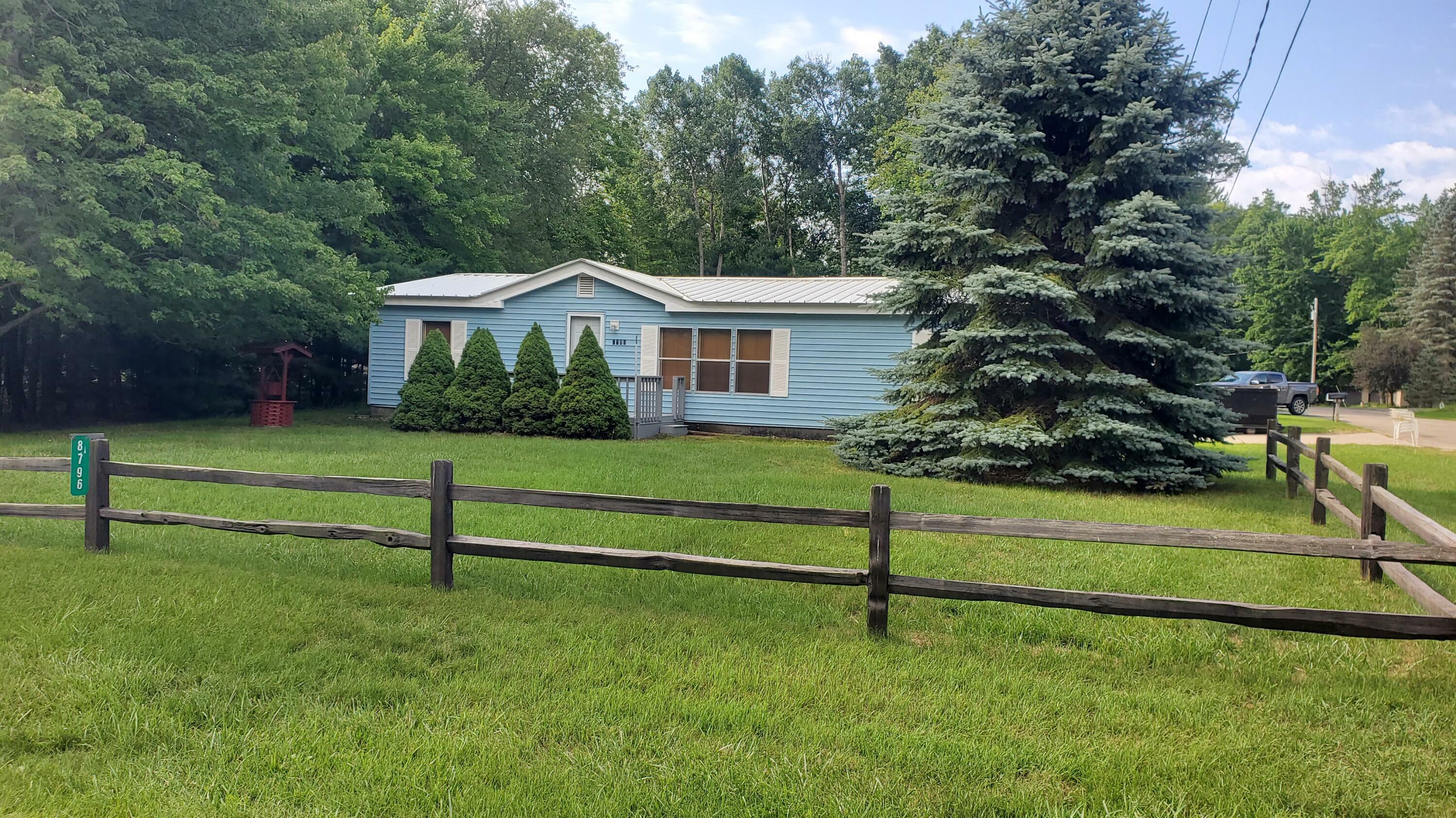 Property Photo:  8796 South Street  MI 48656 