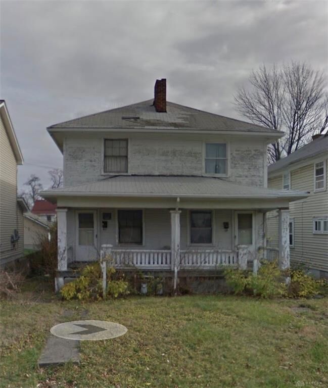 Property Photo:  2104 Ravenwood Avenue  OH 45406 