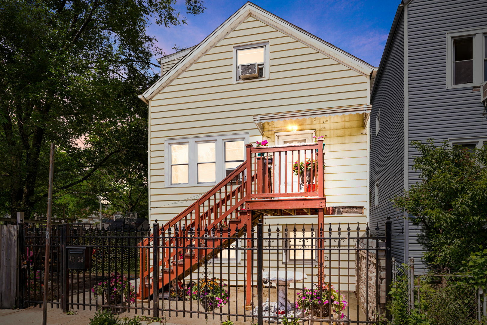 Property Photo:  4756 S Ada Street  IL 60609 