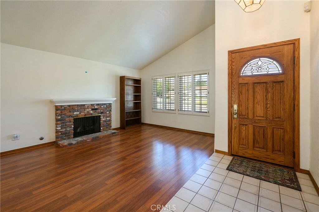 Property Photo:  712 San Diego Lane  CA 92870 