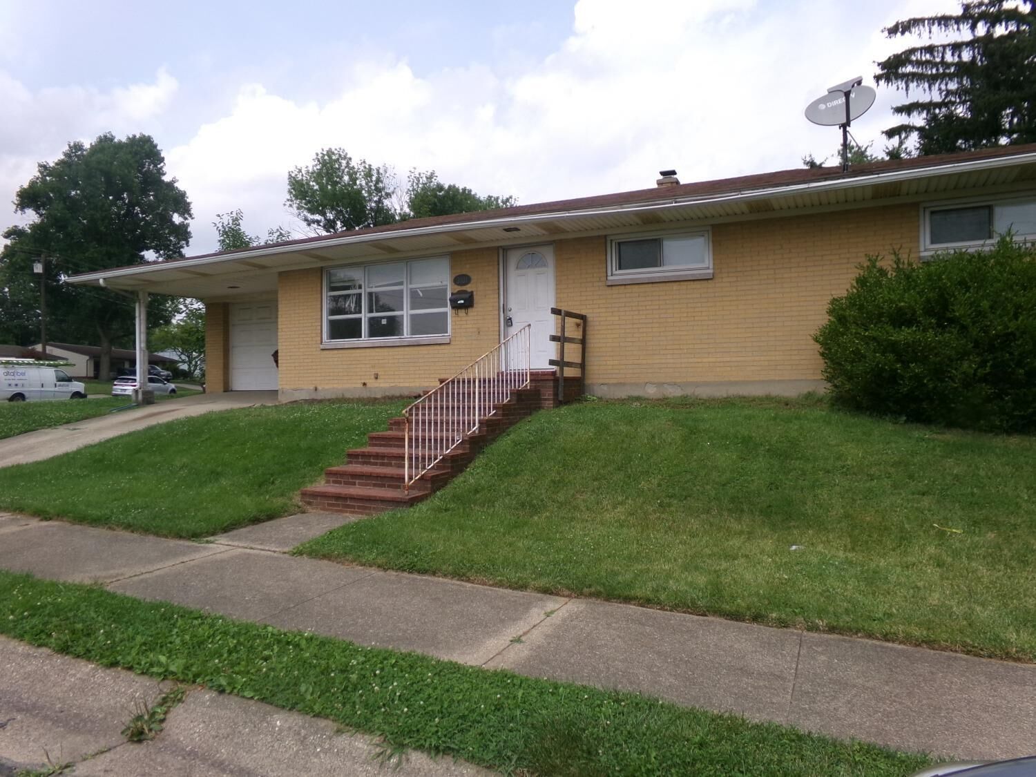 Property Photo: 3101 Barbara Dr OH 45044