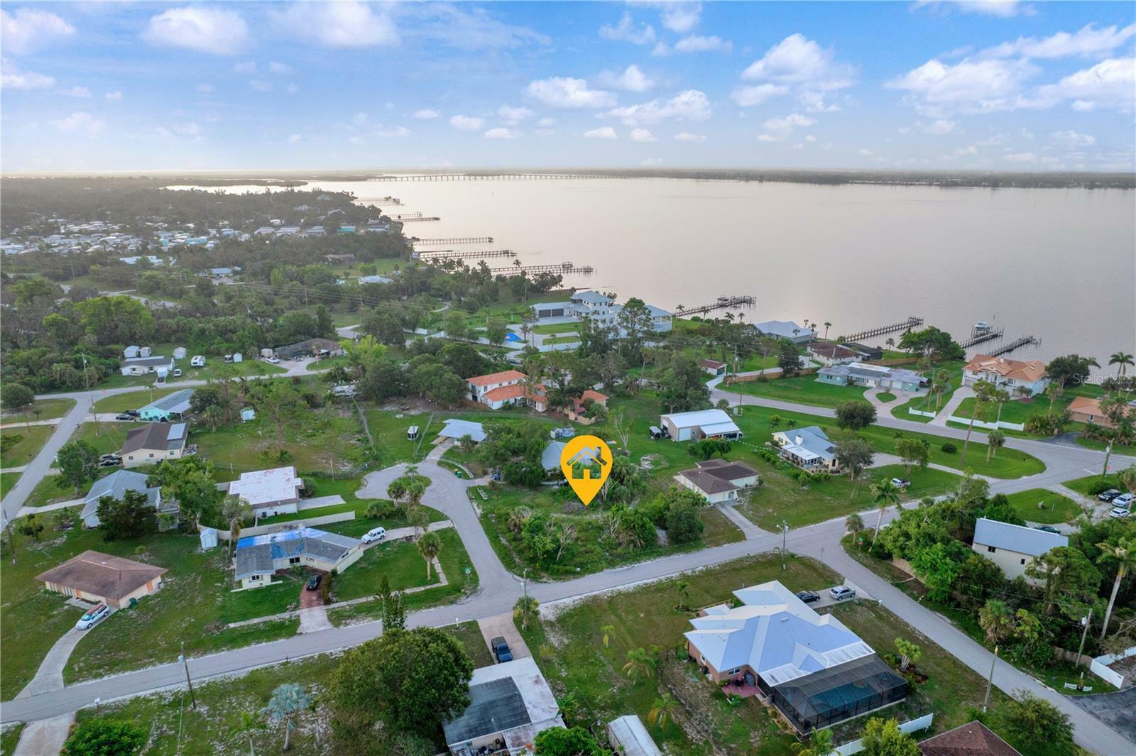 Property Photo:  215 Laverne Street  FL 33980 