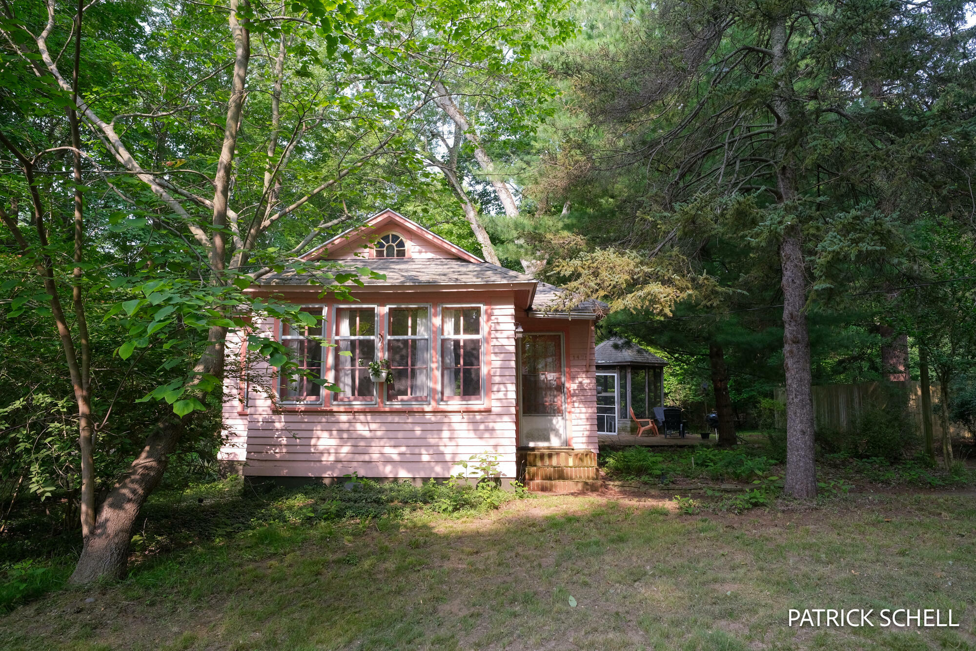 Property Photo:  1438 71st Street  MI 49408 