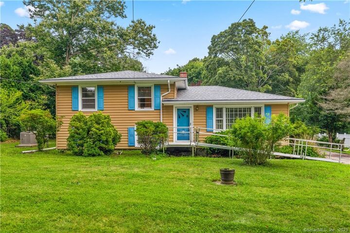 31 Rankin Court  Montville CT 06382 photo