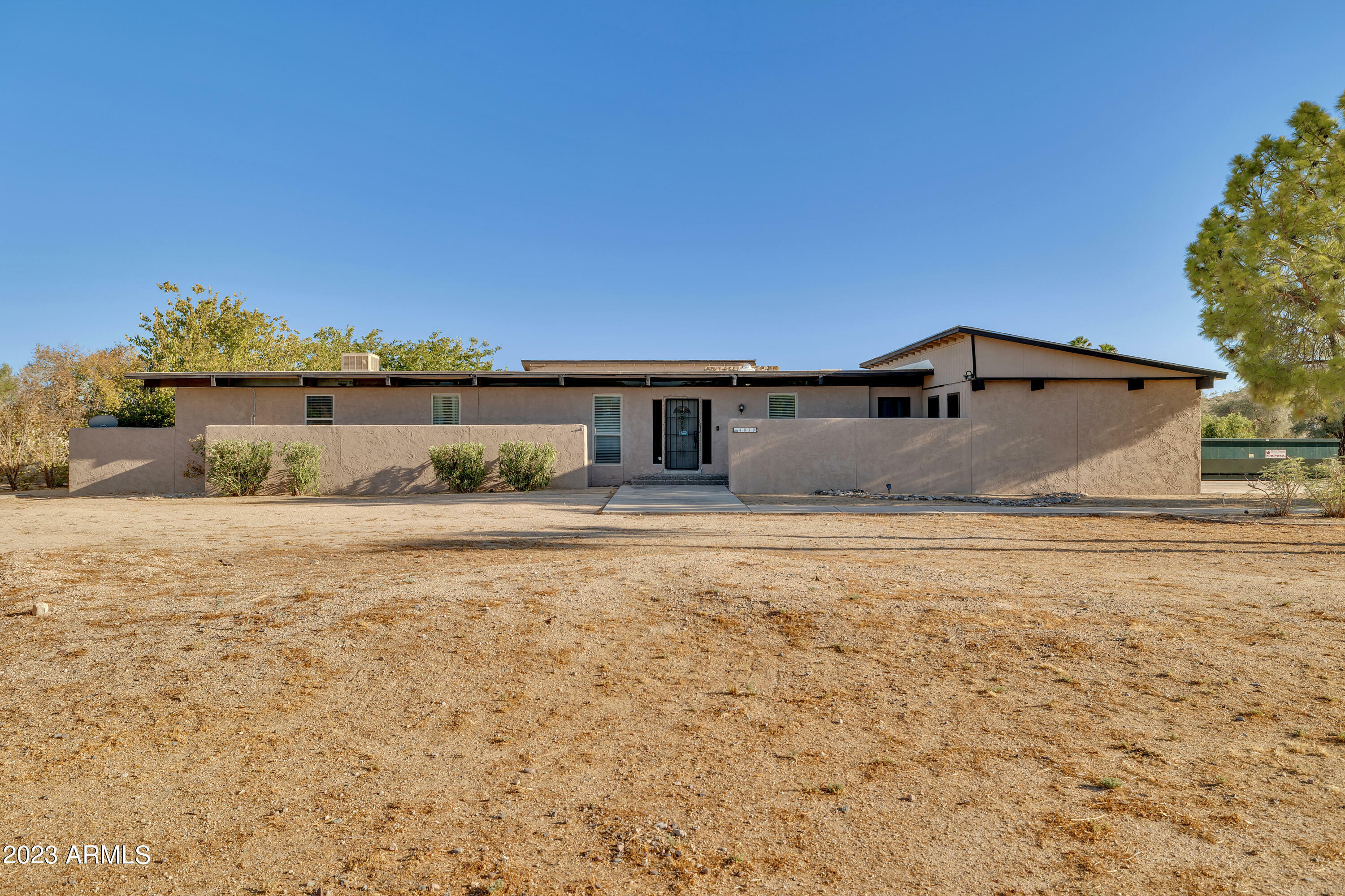 Property Photo:  4839 W Soft Wind Drive  AZ 85310 