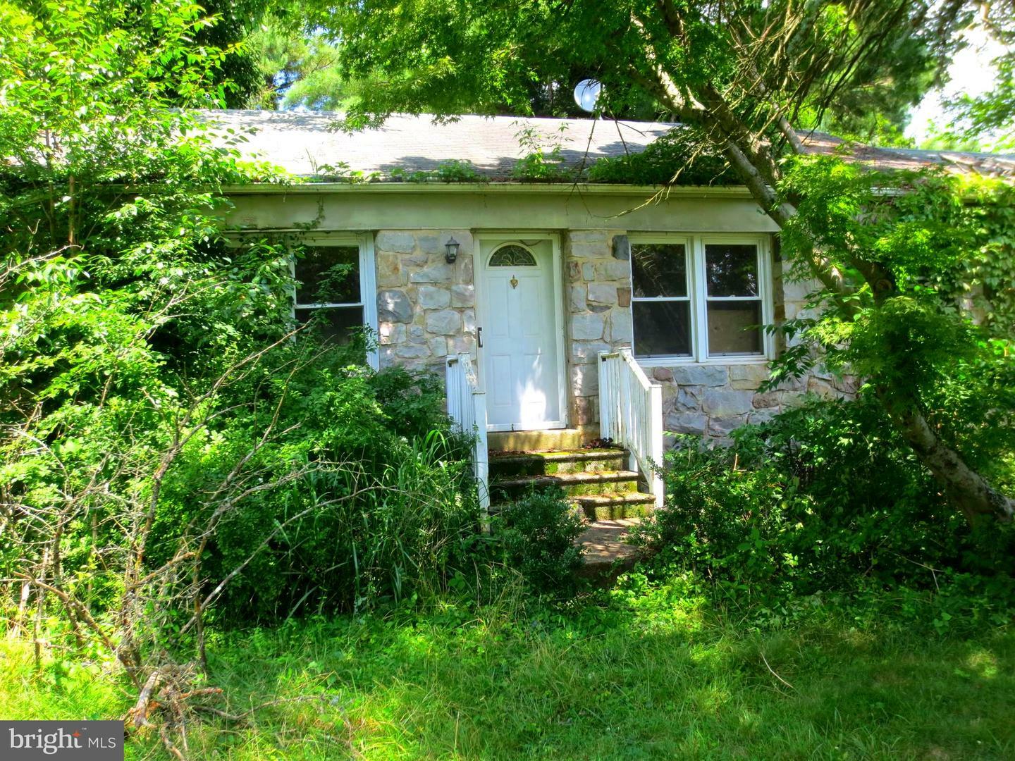 Property Photo:  219 Stony Run Road  PA 19475 