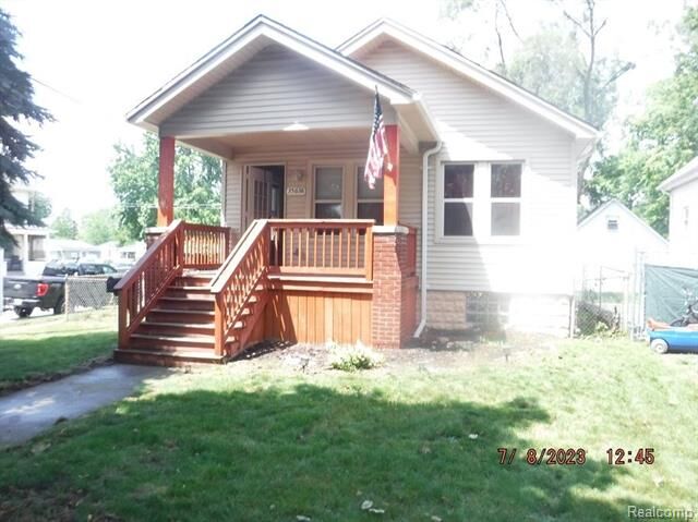 Property Photo: 35638 Richard Street MI 48184
