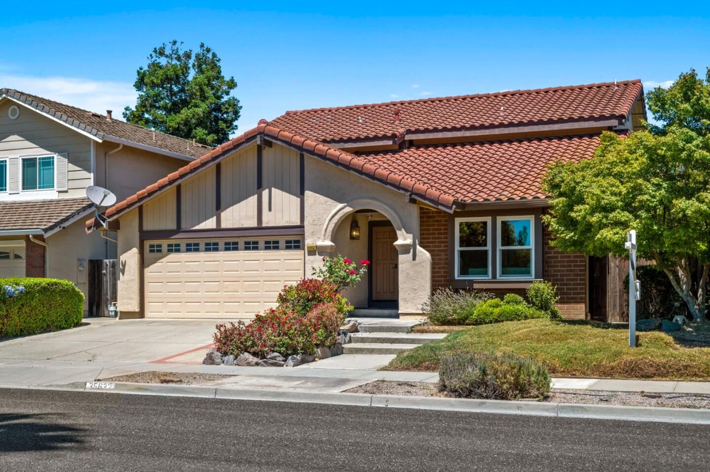 Property Photo:  35632 Nuttman Lane  CA 94536 
