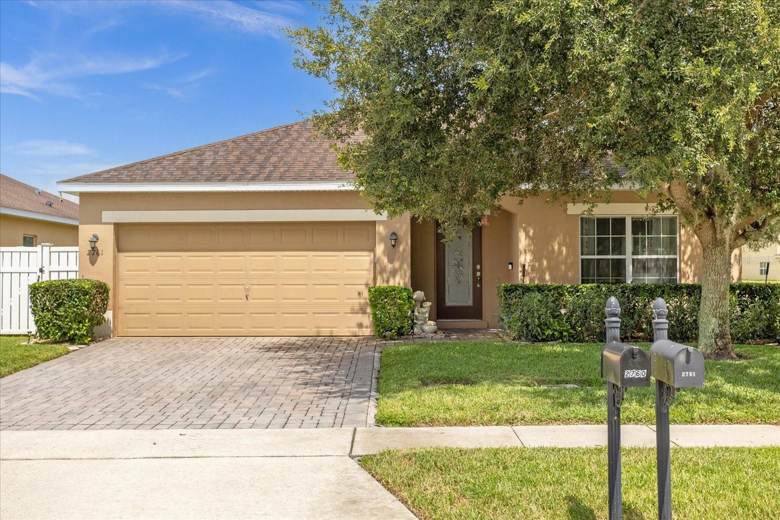 Property Photo:  2761 Missoula Street  FL 34758 