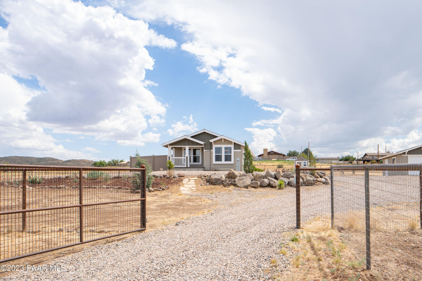 Property Photo: 13310 E Prescott Street AZ 86329