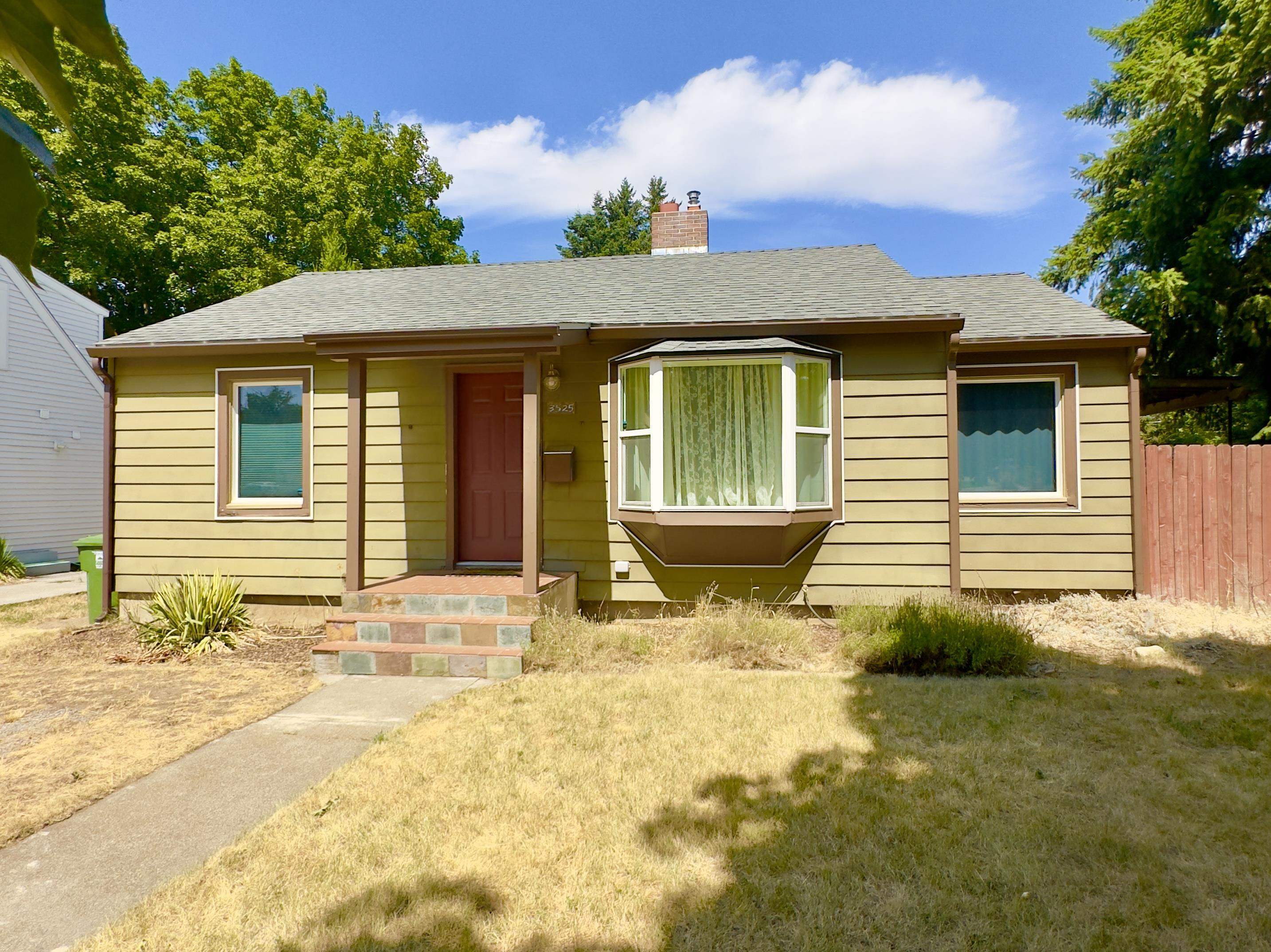 Property Photo: 3525 E Congress Ave WA 99223