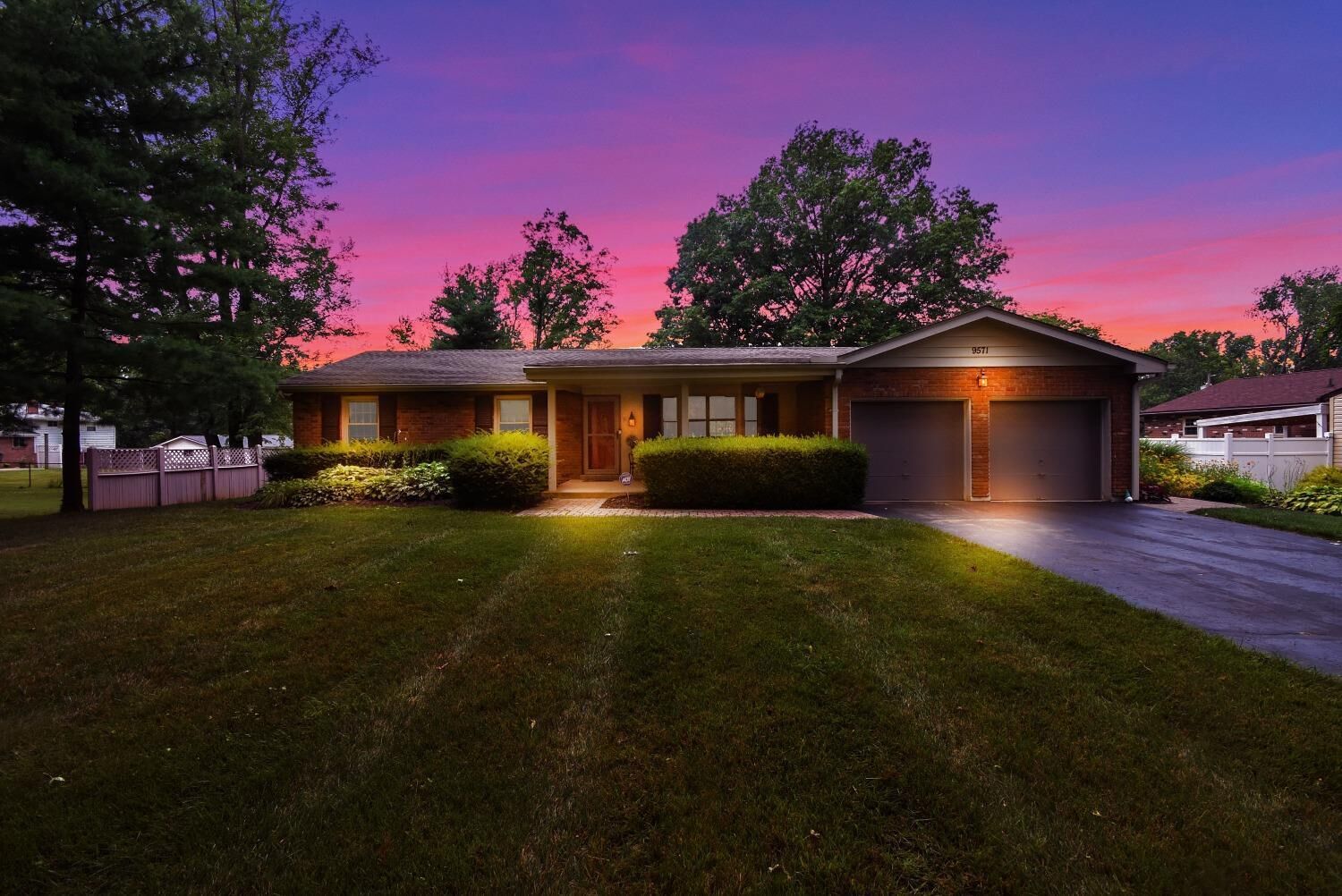 Property Photo:  9571 Iris Dr  OH 45241 