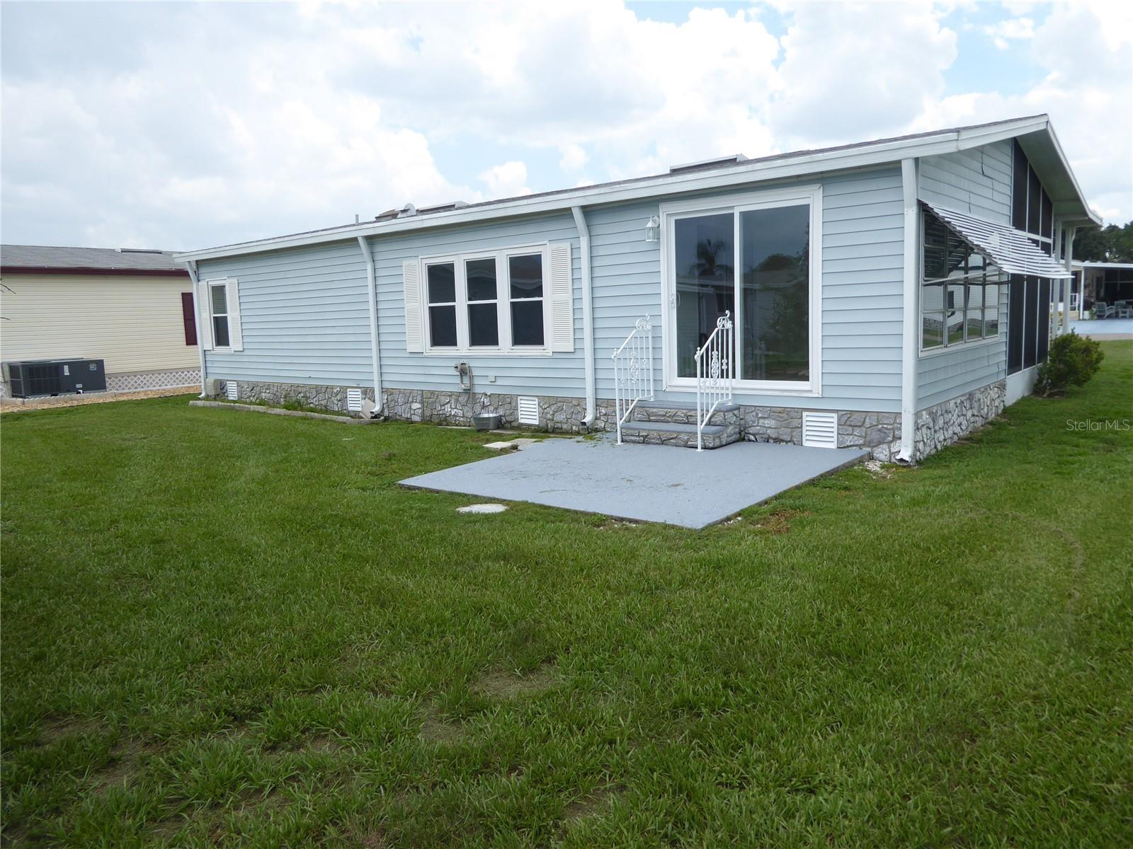 Property Photo:  115 Douglas Park Avenue  FL 33897 