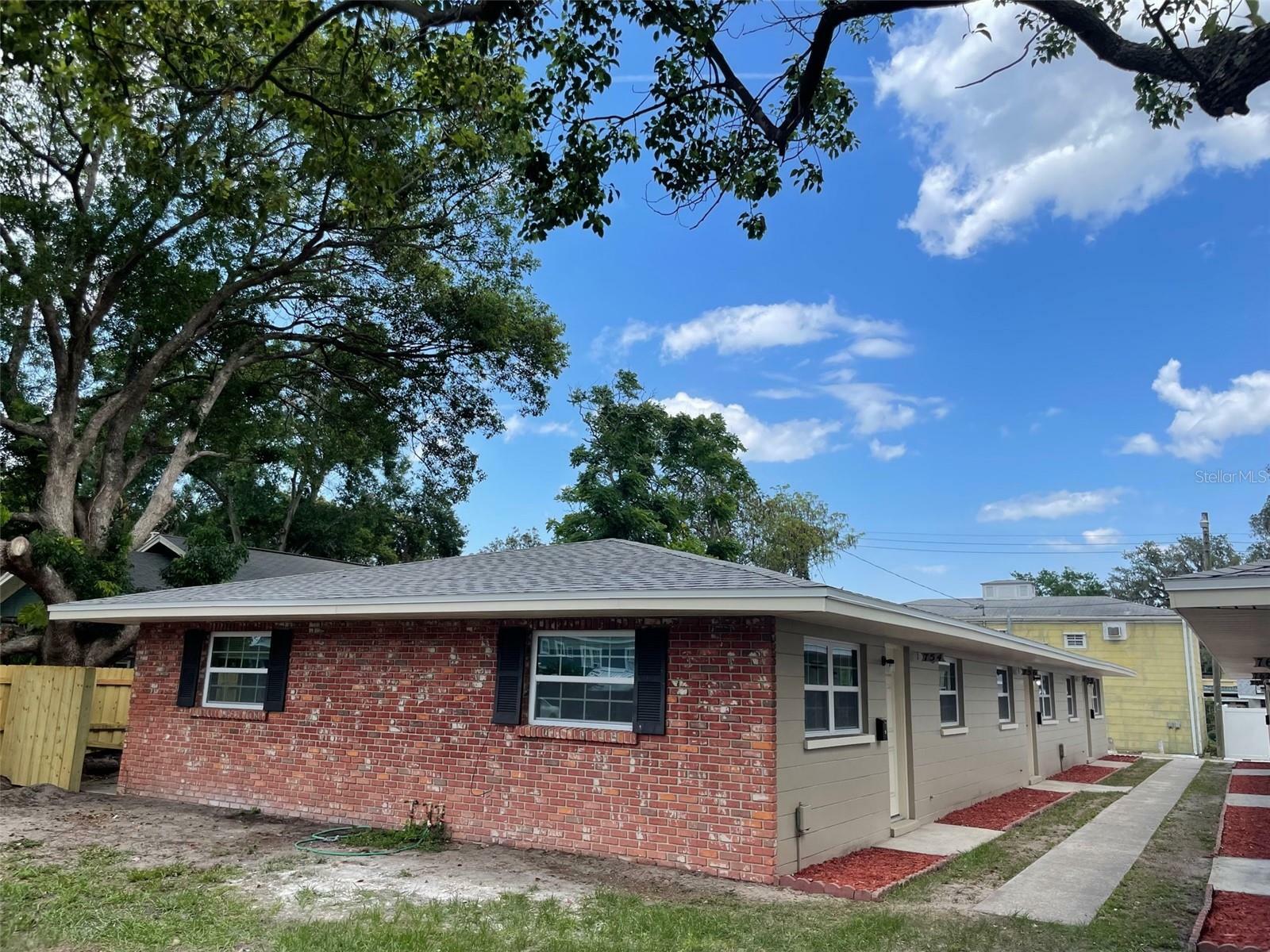 Property Photo:  760 Johnson Avenue  FL 33801 