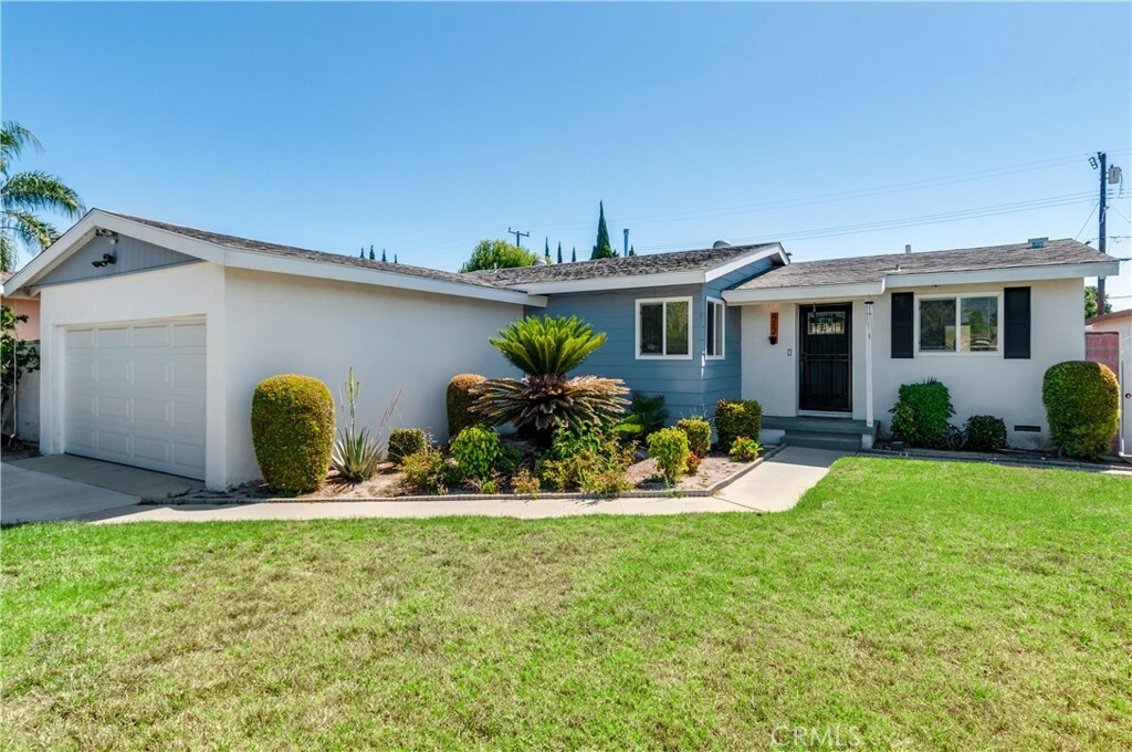 Property Photo:  412 S Benwood Drive  CA 92804 