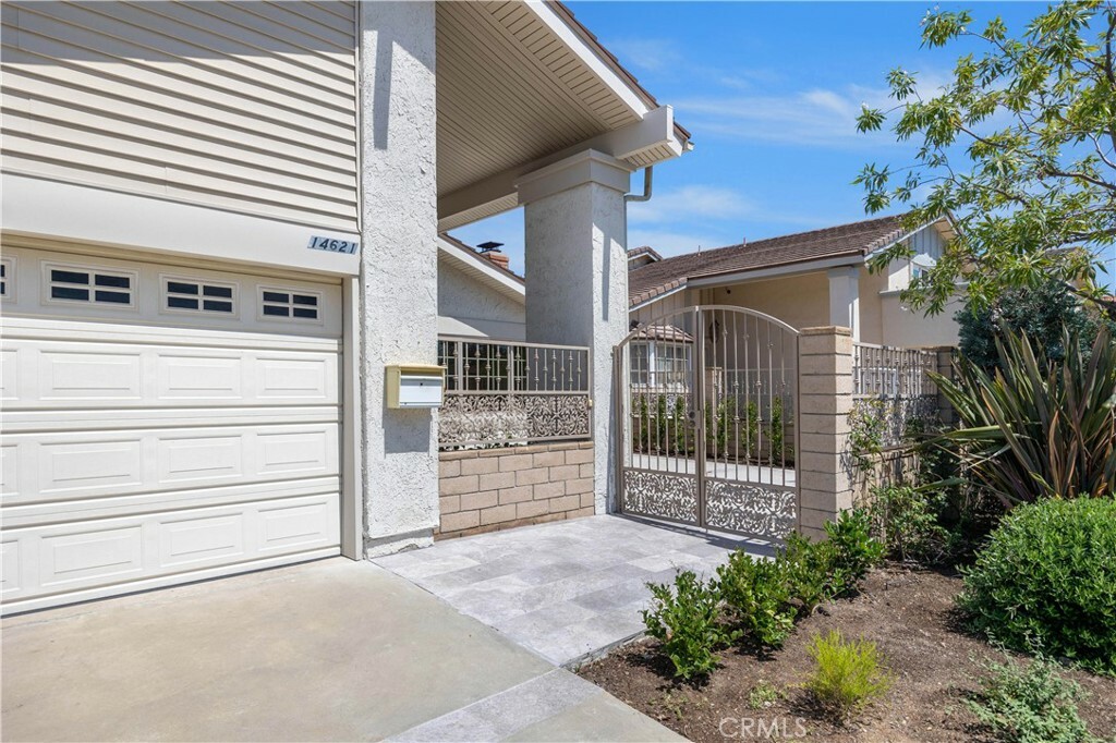 Property Photo:  14621 Fir Avenue  CA 92606 